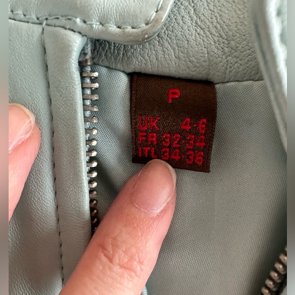 Light teal Leather jacket/Danier leather jacket/Washed blue leather jacked/Leath - Picture 3 of 8